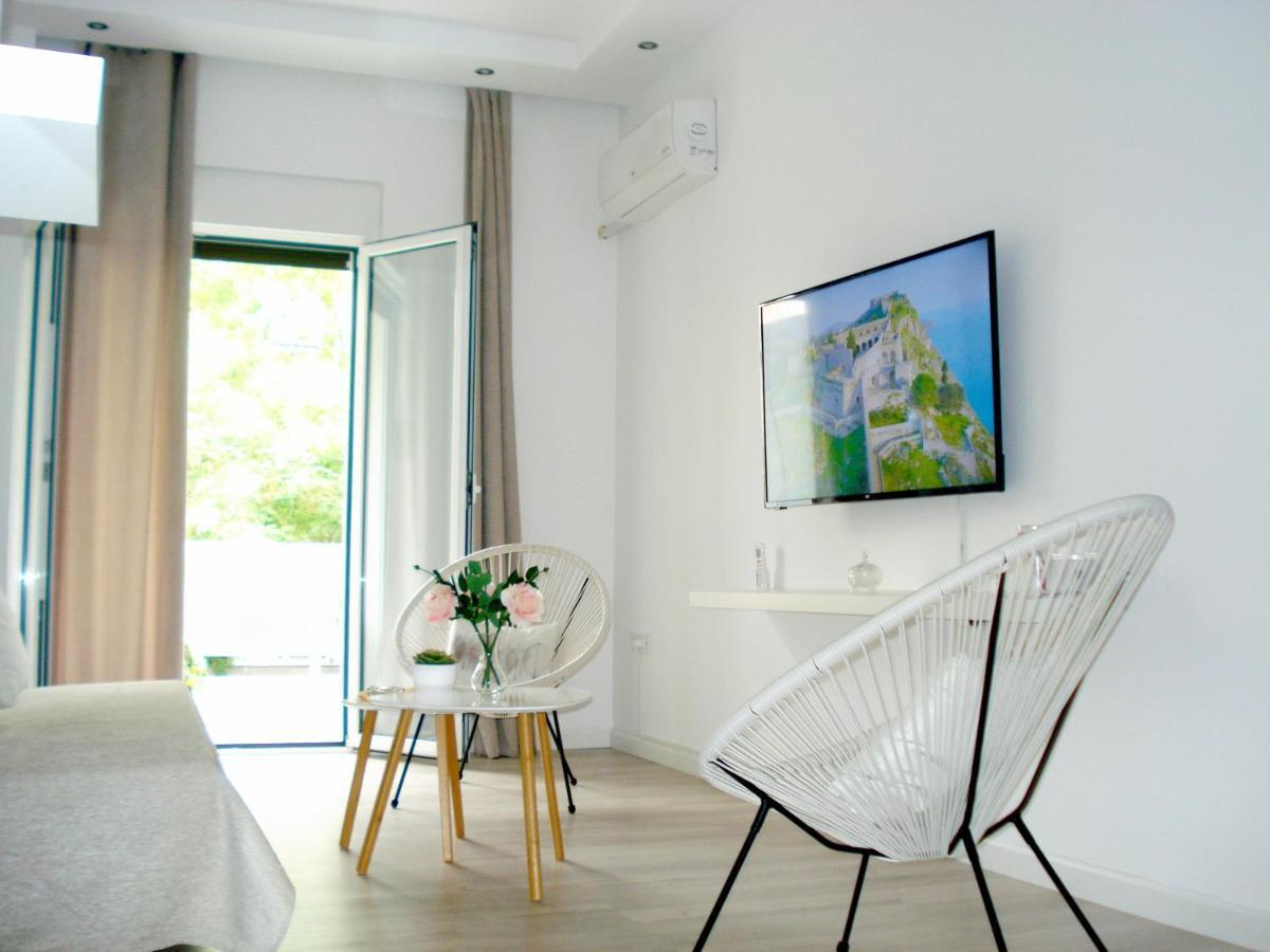 Ferienwohnung Sunny Days In Athen Exterior foto